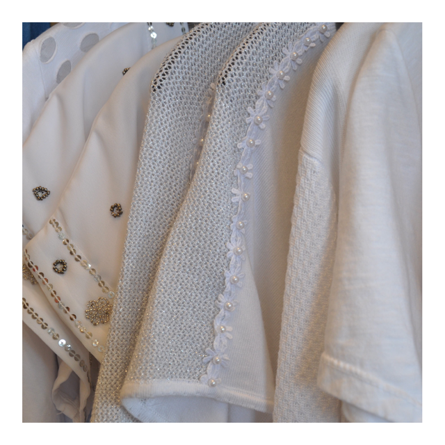 Lanas Boutique | 100 Bronte Rd Unit 5, Oakville, ON L6L 6L5, Canada | Phone: (905) 847-8148