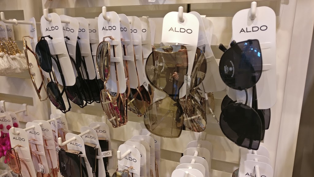 Aldo Outlet | 13850 Steeles Ave W #515, Halton Hills, ON L7G 0J1, Canada | Phone: (905) 636-7903