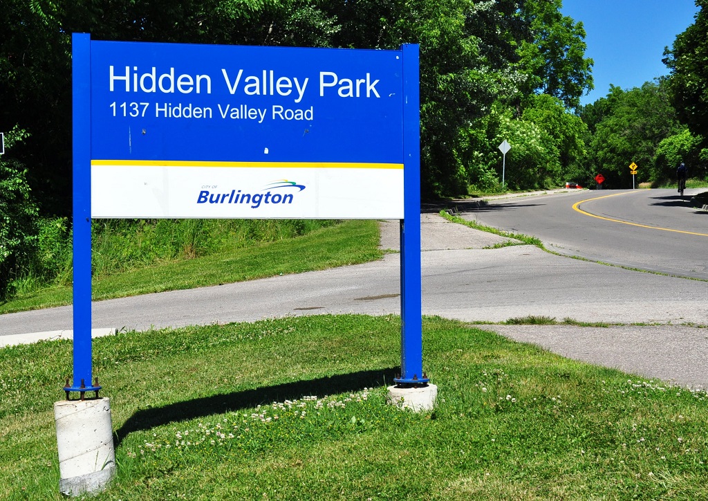Hidden Valley Park | 1137 Hidden Valley Rd, Burlington, ON L7P, Canada | Phone: (905) 335-7738