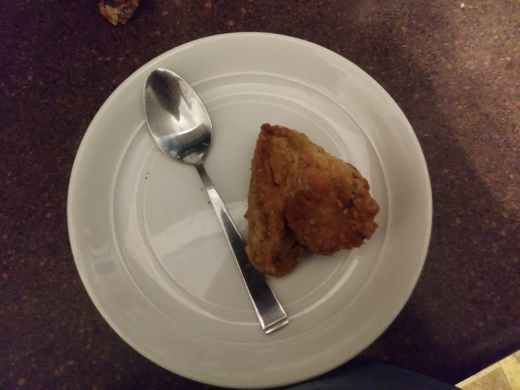 KFC | 350 Winewood Ave E, Gravenhurst, ON P1P 1B7, Canada | Phone: (705) 687-2395