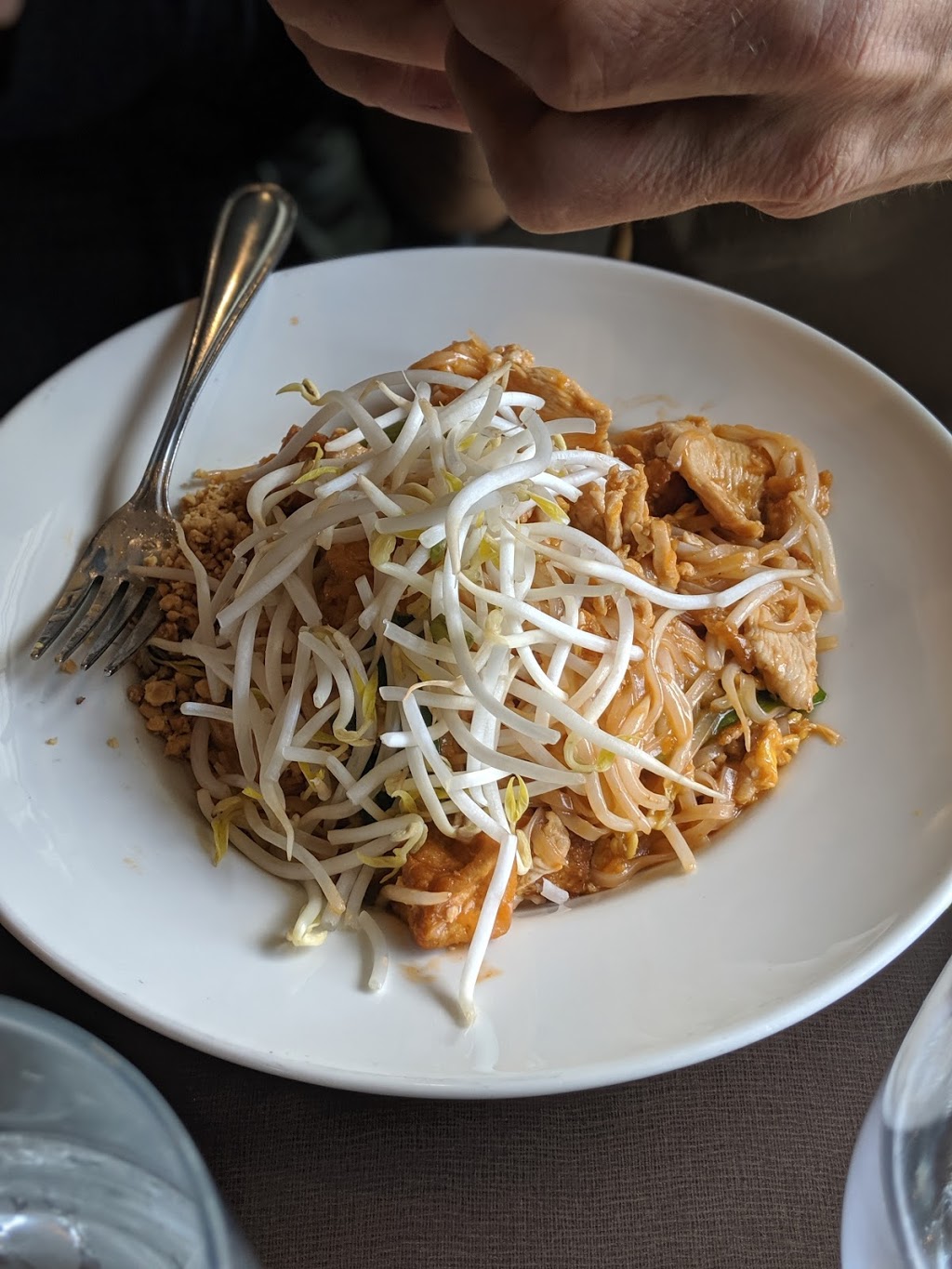 Zabb Thai Restaurant | 3005 Pandosy St, Kelowna, BC V1Y 1W2, Canada | Phone: (778) 484-3988
