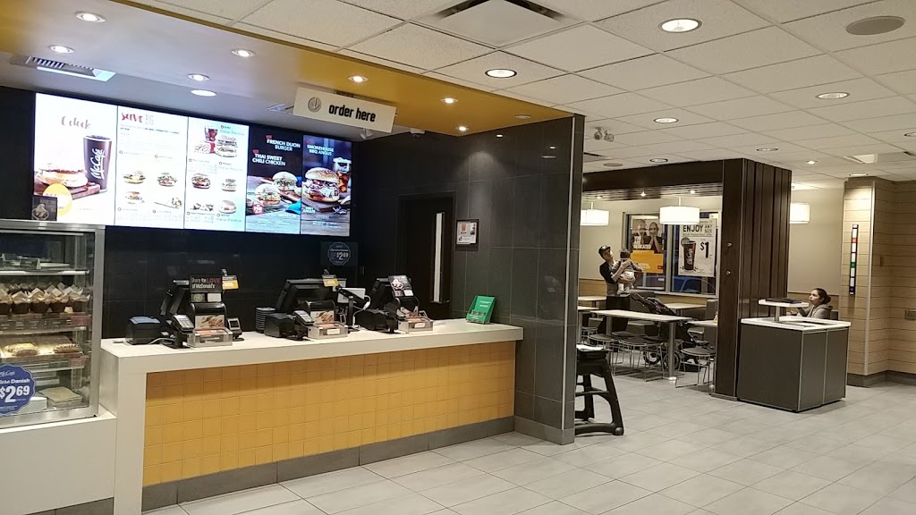 McDonalds | 14204 Yellowhead Trail, Edmonton, AB T5L 3C2, Canada | Phone: (780) 414-8351