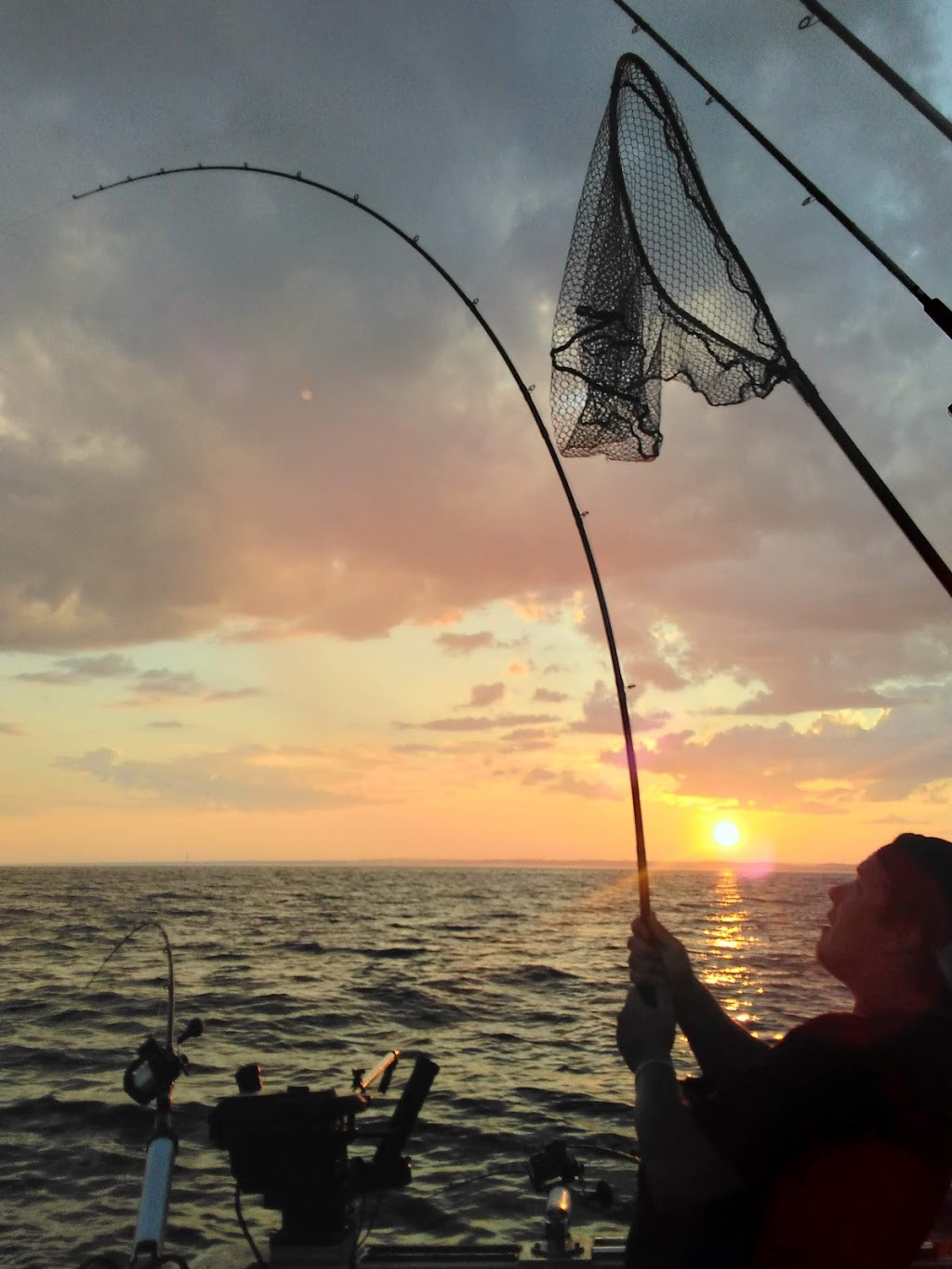 Guide de pêche Lac Ontario | 163 Rue Jean-Louis-Boudreau, Granby, QC J2H 0C9, Canada | Phone: (450) 521-1953