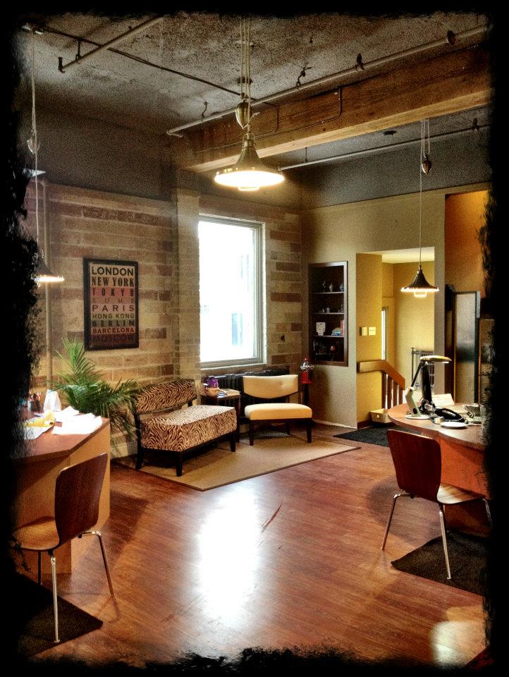 Outn About Travel | 600 Clifton St Unit 6, Winnipeg, MB R3G 2X6, Canada | Phone: (204) 985-9200