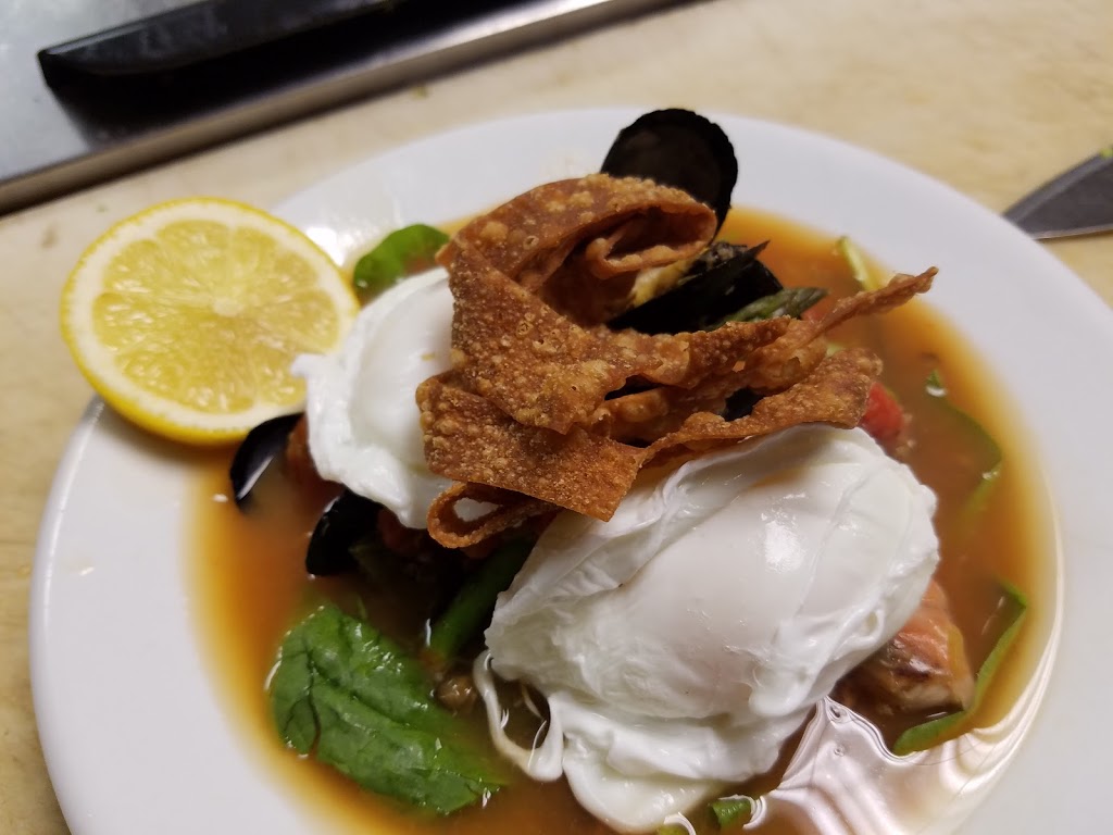 19th Hole Bar & Grill / Wunderbar & Island Catering | 230 VT-129, Alburg, VT 05440, USA | Phone: (802) 796-3586 ext. 3