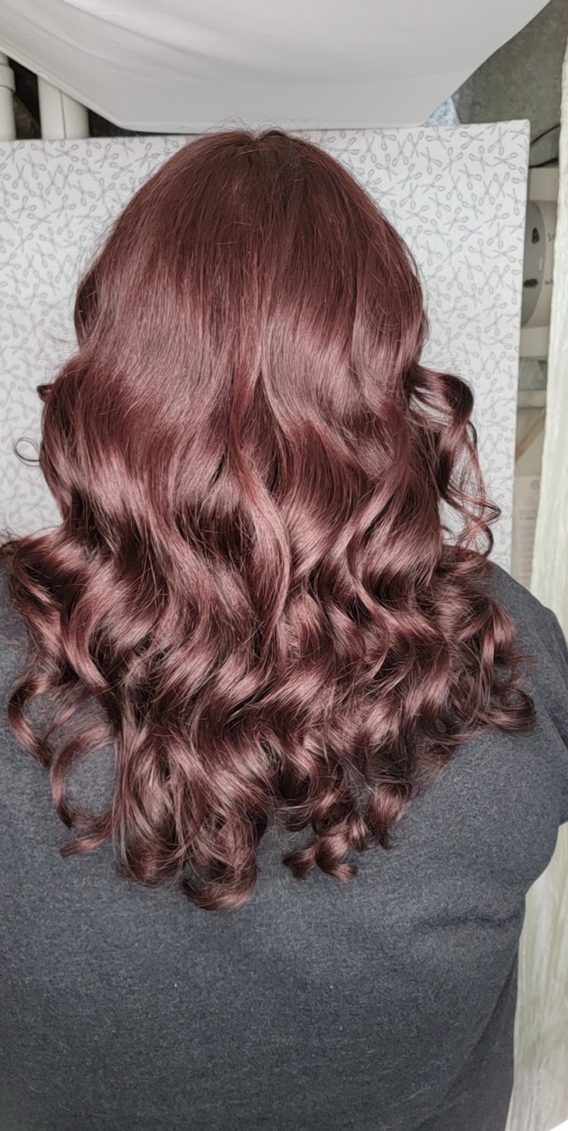 Shear Roots Beauty Bar | 30 Pinegrove St, Simcoe, ON N3Y 4J9, Canada | Phone: (226) 567-2358