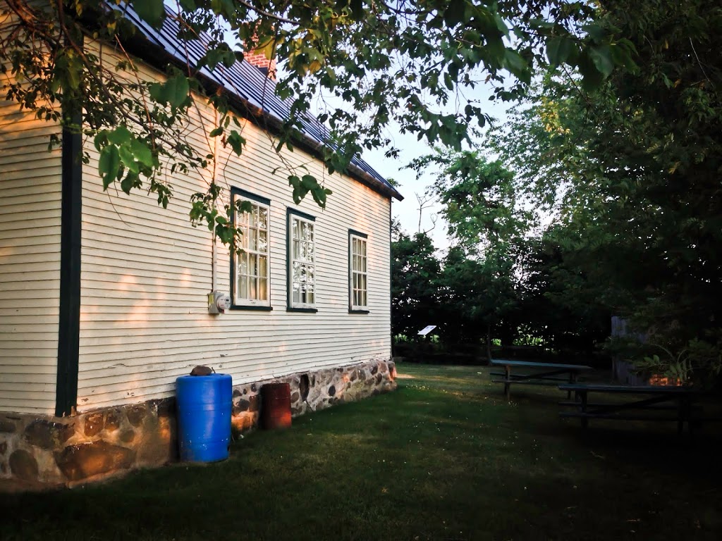 Musée école no 5 | 190 Rang Campbell, Sainte-Sabine, QC J0J 2B0, Canada | Phone: (450) 293-7686