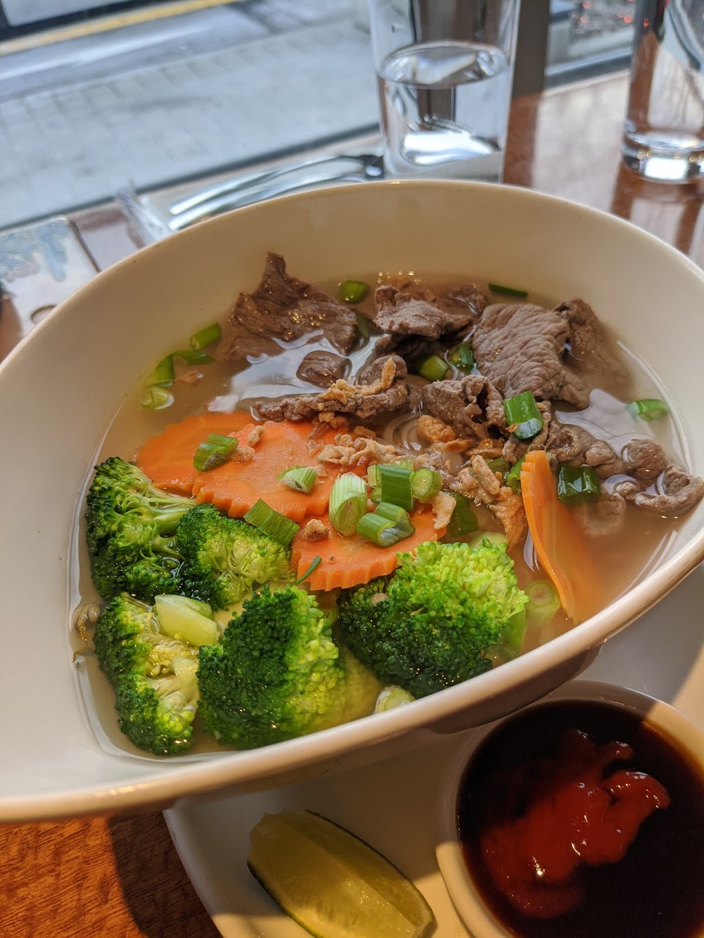 Thai Chef Cuisine | 233 Roncesvalles Ave, Toronto, ON M6R 2L6, Canada | Phone: (416) 915-0095