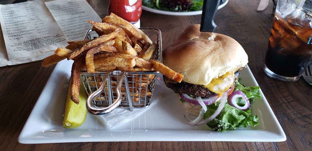 The Irishman Pub and Eatery | 160 Main St, East Aurora, NY 14052, USA | Phone: (716) 714-5777