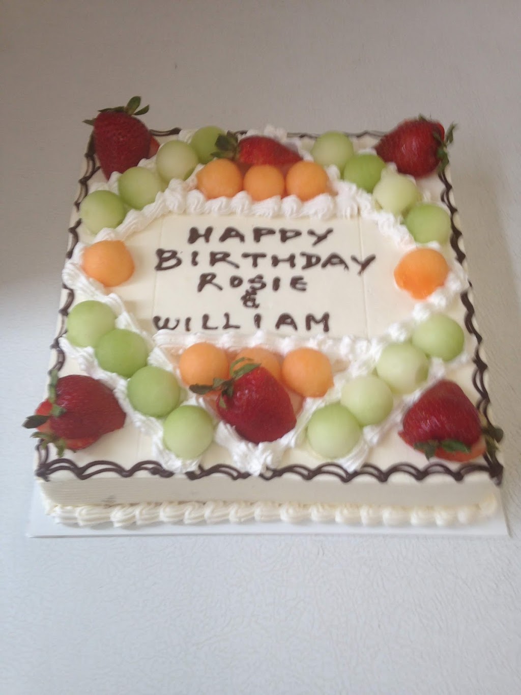 Wing Wah Bakery Ltd | 2607 E 49th Ave, Vancouver, BC V5S 1J9, Canada | Phone: (604) 451-1878