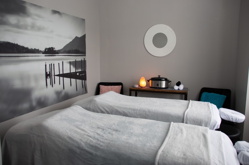 Discovery Massage & Wellness | 10 Discovery Ridge Hill SW #930, Calgary, AB T3H 5X2, Canada | Phone: (403) 454-3472