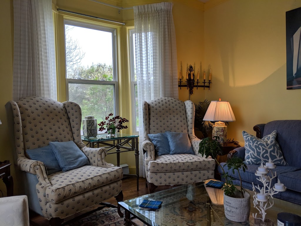 The Crab Apple Inn | 66 NS-242, Joggins, NS B0L 1A0, Canada | Phone: (902) 251-2749