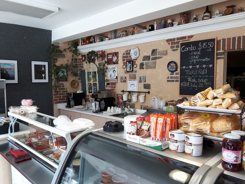 The Lunch Box | 562 Lakeshore Rd E, Mississauga, ON L5G 1J3, Canada | Phone: (905) 990-2780