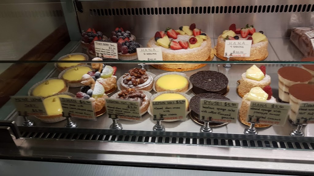 Patisserie 27 | 401 Jane St, Toronto, ON M6S 2E2, Canada | Phone: (416) 762-2103