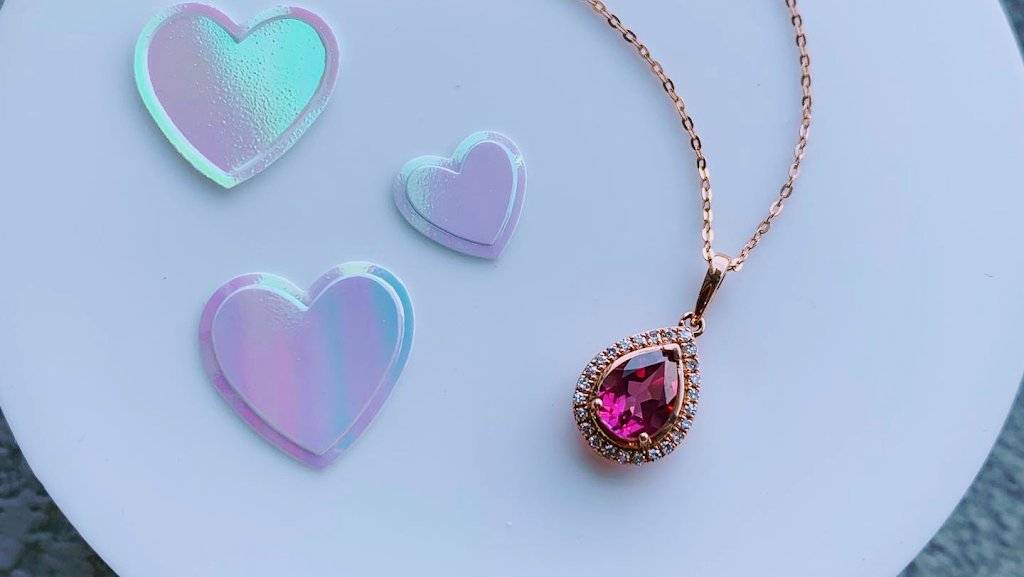 Gordons Gold Jewellers | Oakridge Centre, 760 Hyde Park Rd, London, ON N6H 5W9, Canada | Phone: (519) 473-3988