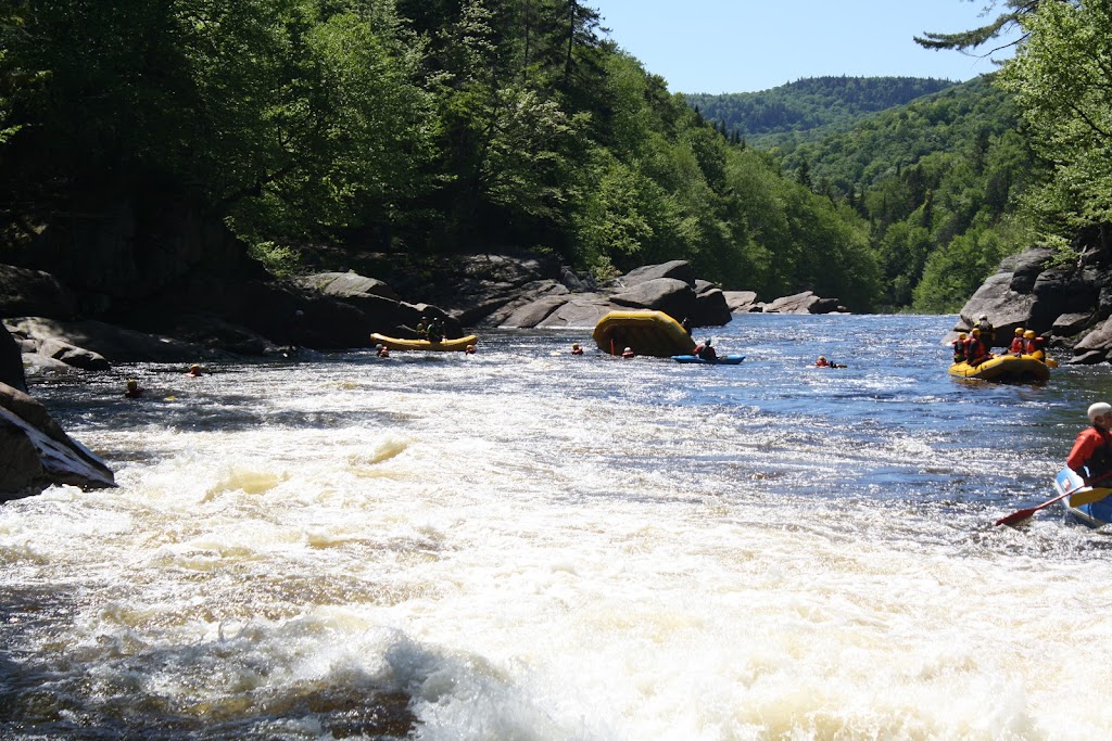 Rafting Jacques-Cartier | 978 Rue Jacques Cartier N, Stoneham-et-Tewkesbury, QC G3C 1X8, Canada | Phone: (418) 848-4547