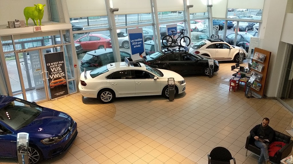 Campbell & Cameron Volkswagen | 1855 Av Dollard, LaSalle, QC H8N 1T9, Canada | Phone: (514) 762-9777