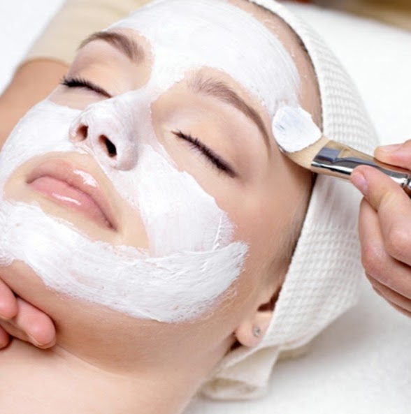 Rachels Skin & Body Care | 935 Booth Ave, Innisfil, ON L9S 0A5, Canada | Phone: (416) 559-2270
