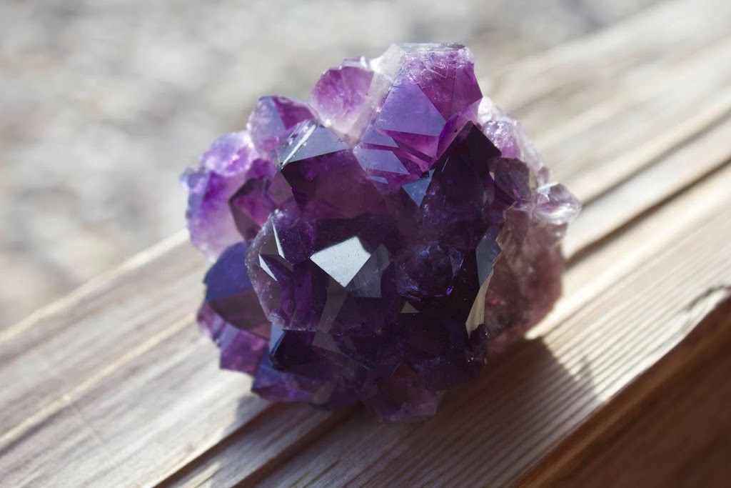Coo Coo for Crystals | 5012 51 St, Barrhead, AB T7N 1A3, Canada | Phone: (780) 284-2522
