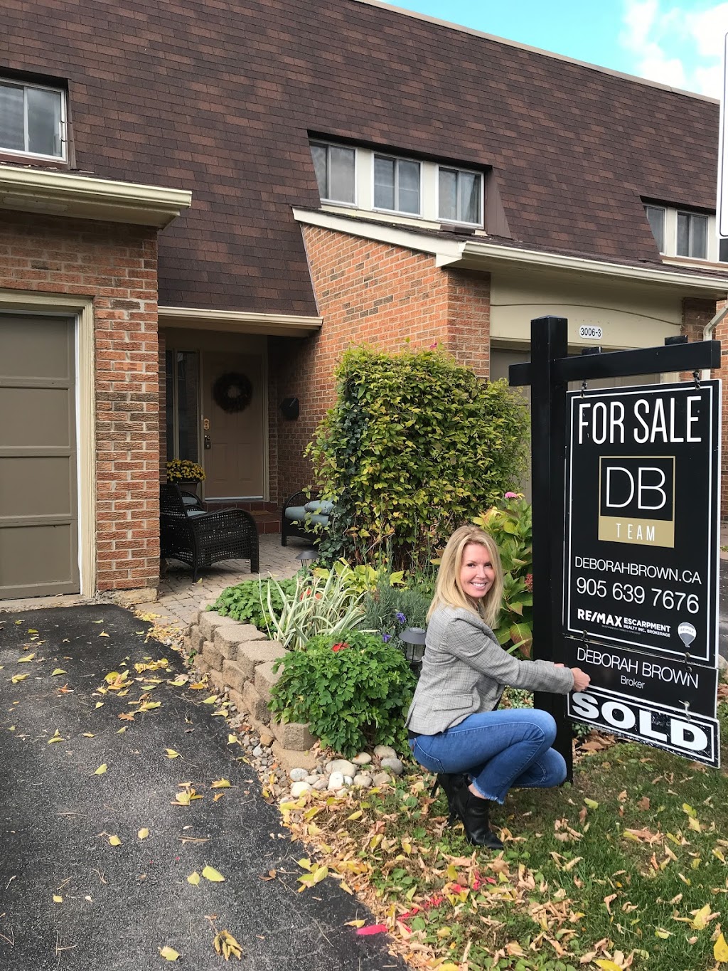 Deborah Brown Team - RE/MAX Escarpment Realty Inc. | 2180 Itabashi Way #4A, Burlington, ON L7M 5A5, Canada | Phone: (905) 334-9067