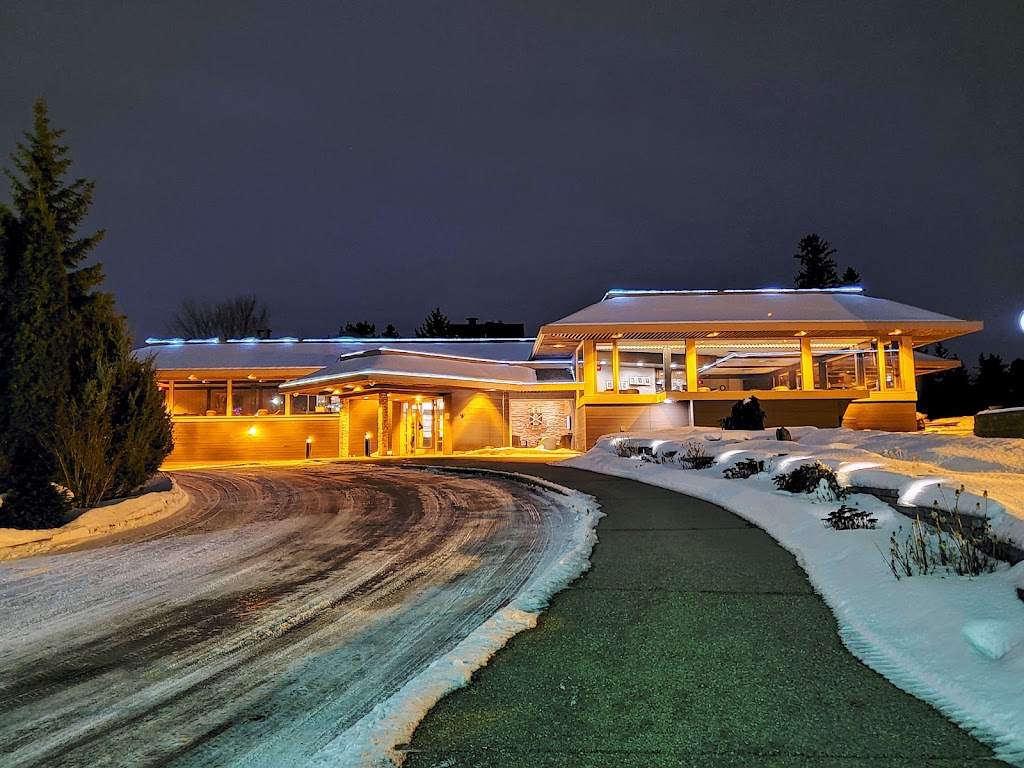 Royal Mayfair Golf Club | 9450 Groat Rd NW, Edmonton, AB T6G 2T5, Canada | Phone: (780) 432-0066
