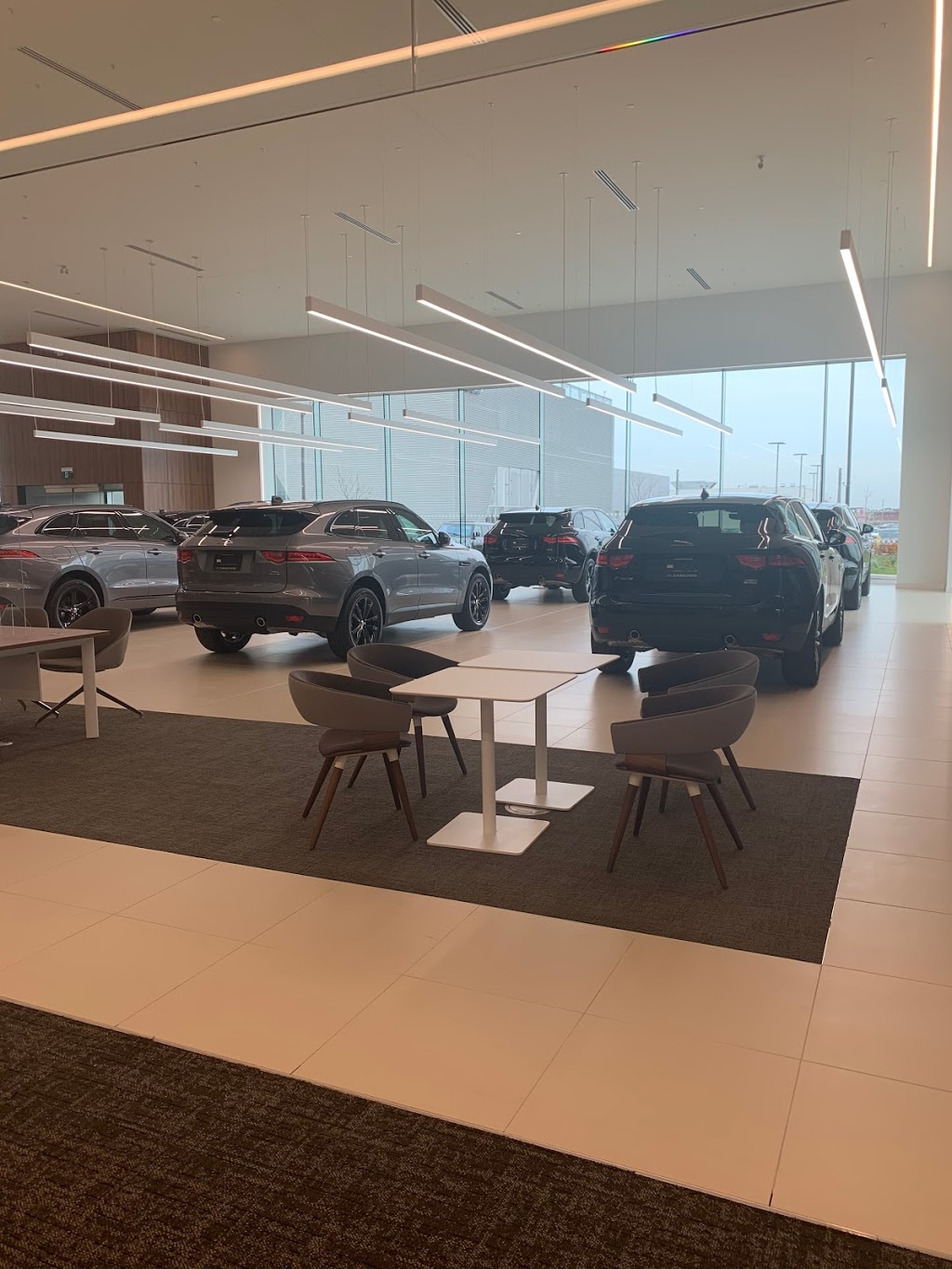 Jaguar Brampton | 50 Coachworks Cres, Brampton, ON L6R 3Y2, Canada | Phone: (905) 500-2005
