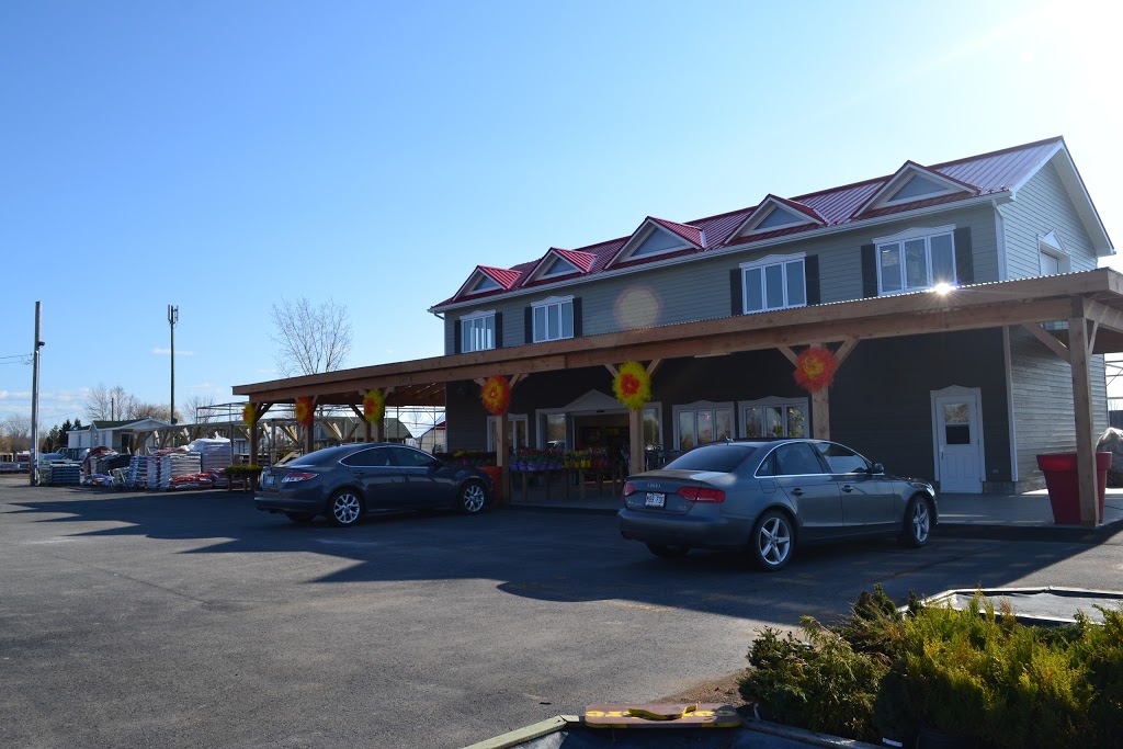 Les Serres Benoit | 721 QC-207, Saint-Constant, QC J5A 2E7, Canada | Phone: (450) 635-9107