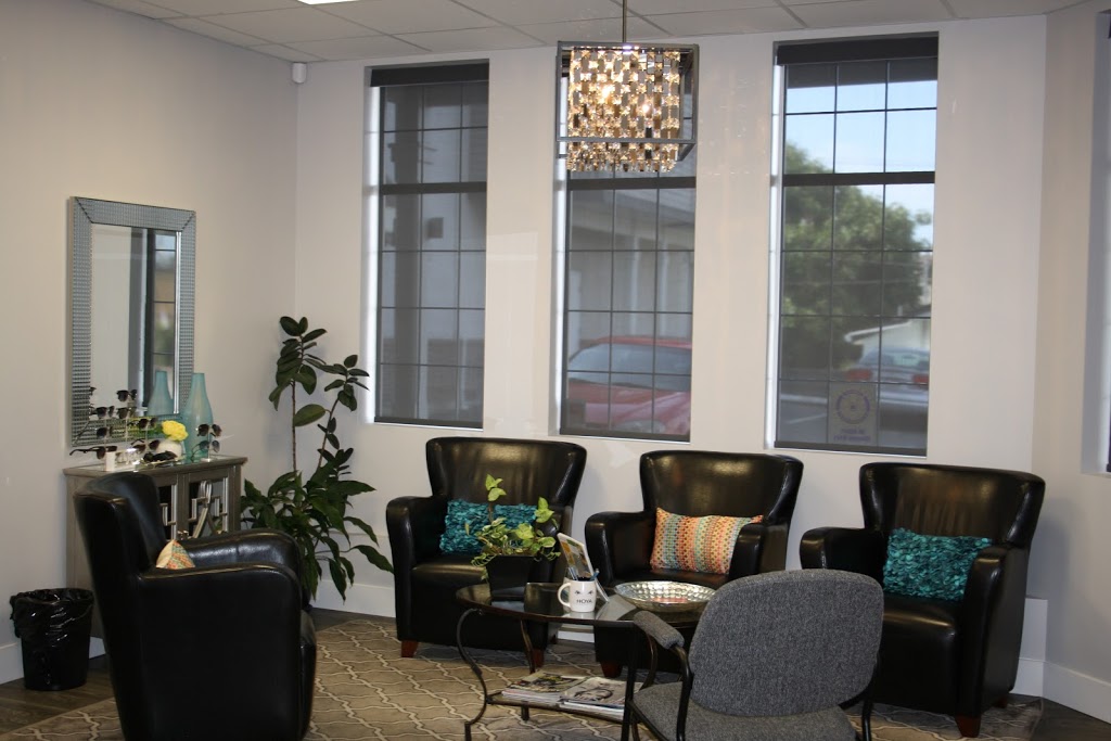 Cowichan Eyecare | 9844 Croft St, Chemainus, BC V0R 1K0, Canada | Phone: (250) 246-3405