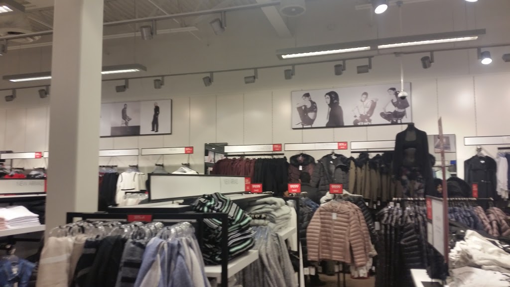 Calvin Klein Outlet | 13850 Steeles Avenue West, Suite #424, Halton Hills, ON L7G 5G2, Canada | Phone: (905) 876-0963