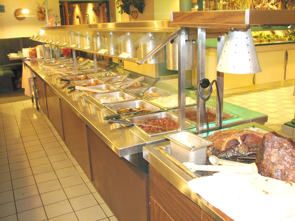 Smilies Village Restaurant & Bar | 981 Fir St, Sherwood Park, AB T8A 4N5, Canada | Phone: (780) 464-1200