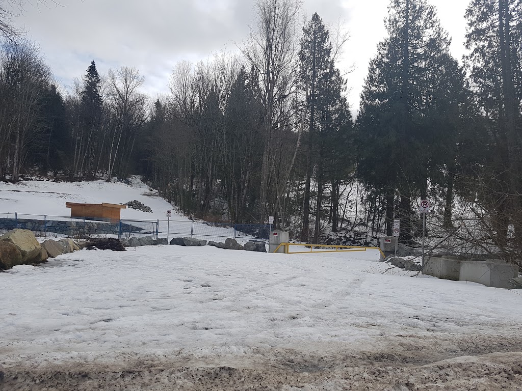 Ledgeview trail parking | 36099 McKee Rd, Abbotsford, BC V3G 2L6, Canada