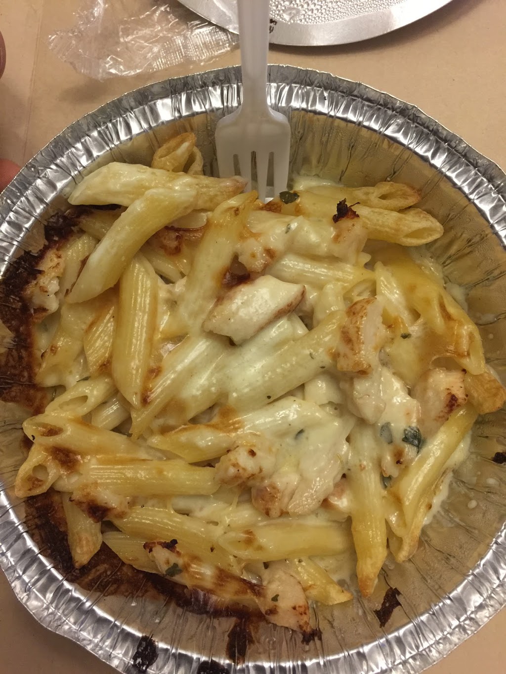Dominos | 1038 Burnhamthorpe Rd E, Mississauga, ON L4Y 2X6, Canada | Phone: (905) 238-4999