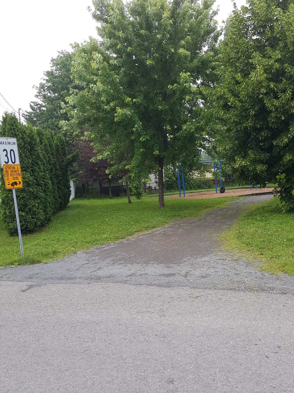 Parc du Graphite | Rue des Sittelles, Mirabel, QC J7N 3E7, Canada | Phone: (450) 475-8653