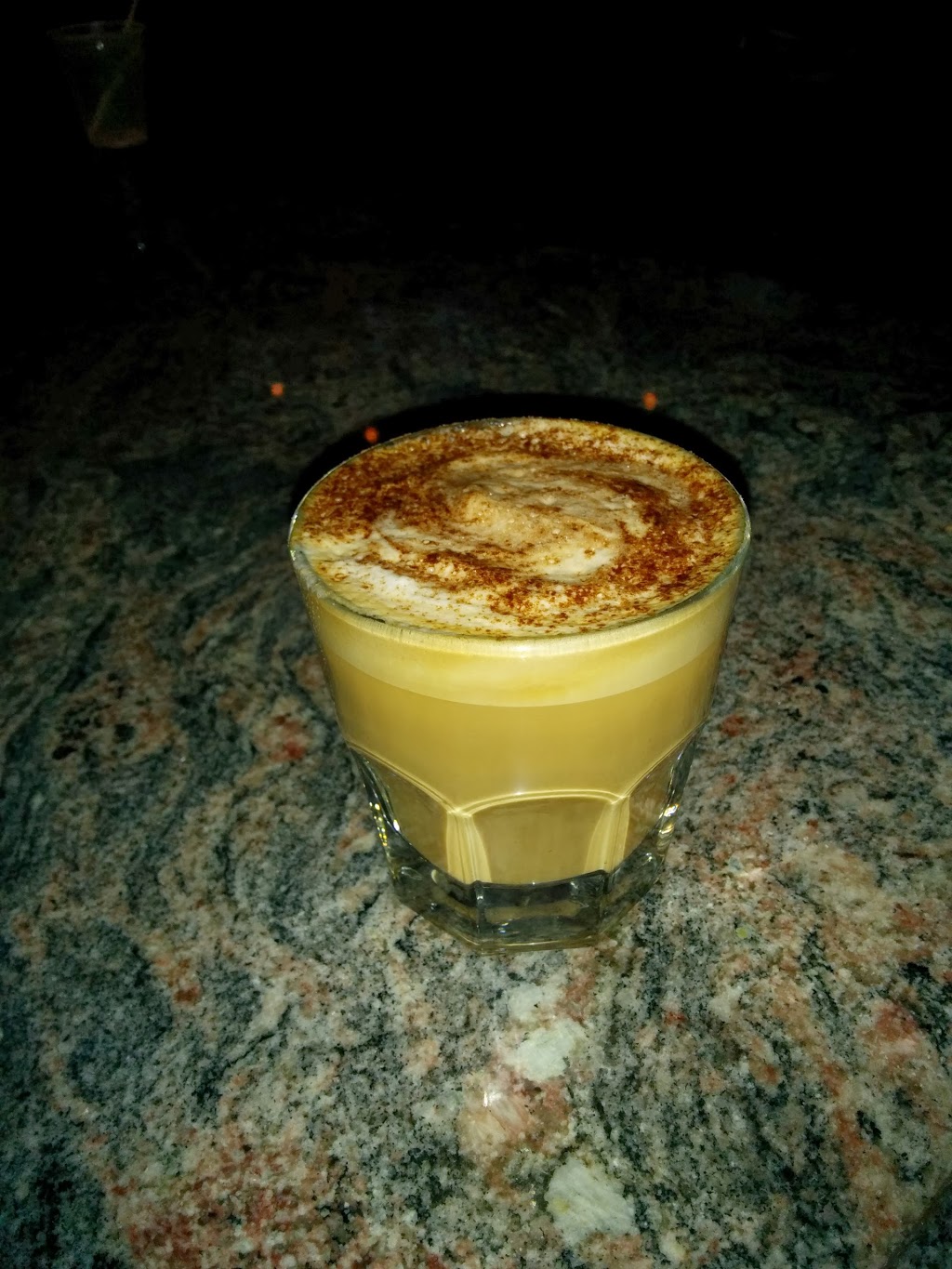 Café Southside | 5292 Rue Jean-Talon, Saint-Léonard, QC H1S 1L3, Canada | Phone: (514) 729-5570