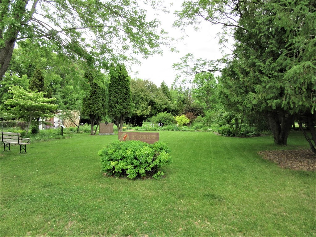 Red Feather Farm Memorial Park | 163 Edstan Pl, Selkirk, MB R1A 2E8, Canada