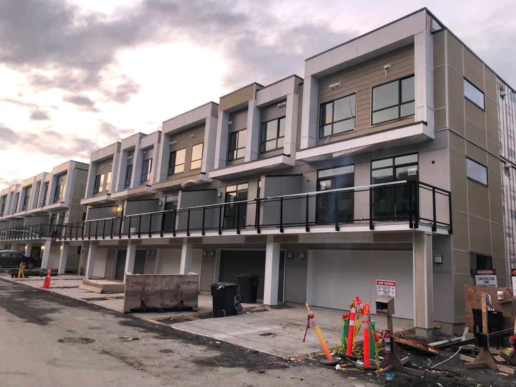 East Pacific Exteriors | 45971 Weeden Dr, Chilliwack, BC V2R 5X2, Canada | Phone: (778) 927-9335