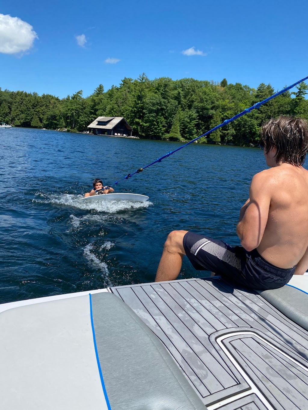 Sunshine Watersports | point of interest | 1219 Brackenrig Rd, Port Carling, ON P0B 1J0, Canada | 6475048645 OR +1 647-504-8645
