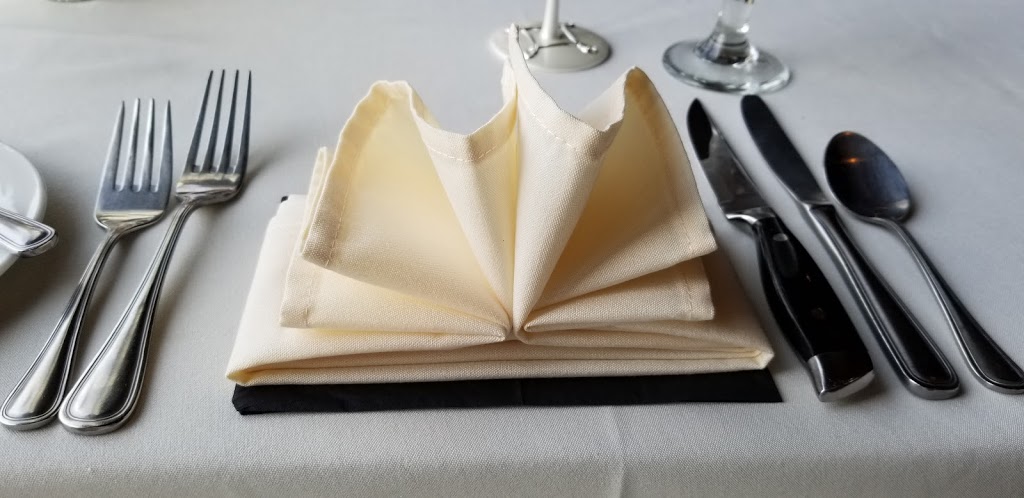 The Clubhouse Grille | 830 Jay Peak Rd, Jay, VT 05859, USA | Phone: (802) 988-2770