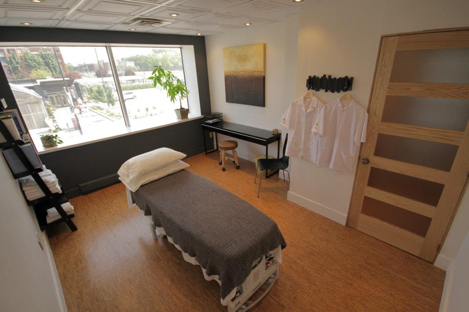 Clinik body spirit | 419 Boulevard Rosemont #203, Montréal, QC H2S 1Z2, Canada | Phone: (514) 508-5255