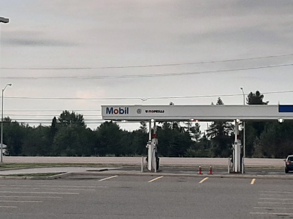 Mobil | 12035 Hwy 17, Sturgeon Falls, ON P2B 2S6, Canada | Phone: (705) 753-5725