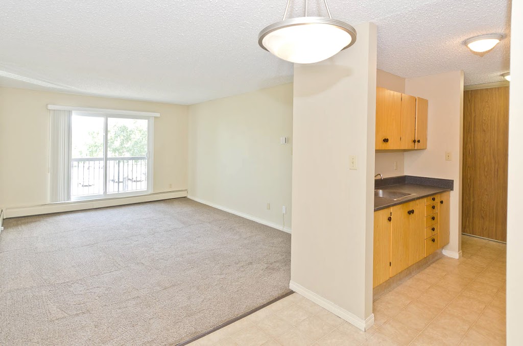 Westwinds Village | 5325 26 Ave SW, Calgary, AB T3E 6N3, Canada | Phone: (403) 508-0501