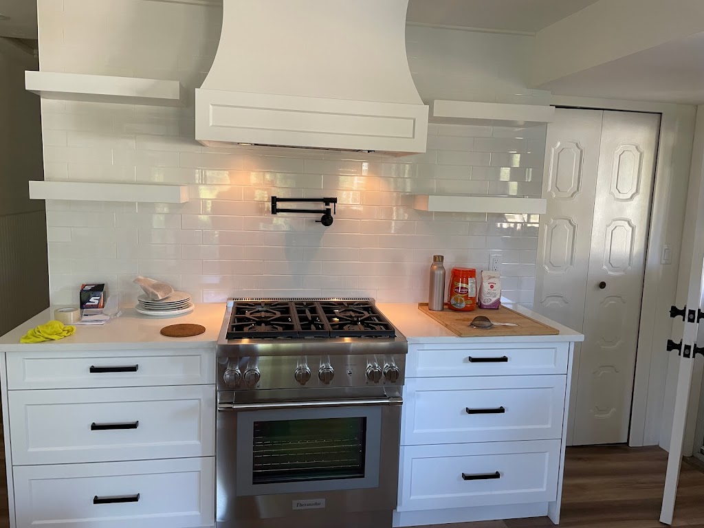 Sihra Kitchen Cabinets INC | 32937 Huntingdon Rd, Abbotsford, BC V2S 7Z4, Canada | Phone: (778) 549-8014