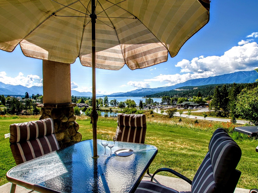 High Country Properties Vacation Rentals | 526 13th St, Invermere, BC V0A 1K0, Canada | Phone: (800) 665-1801