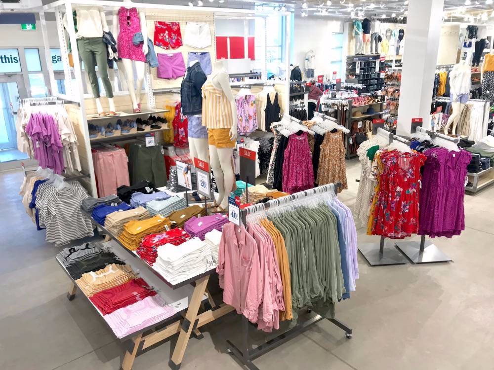 Old Navy Outlet | 34 Hector Gate, Dartmouth, NS B3B 0C2, Canada | Phone: (902) 481-2002