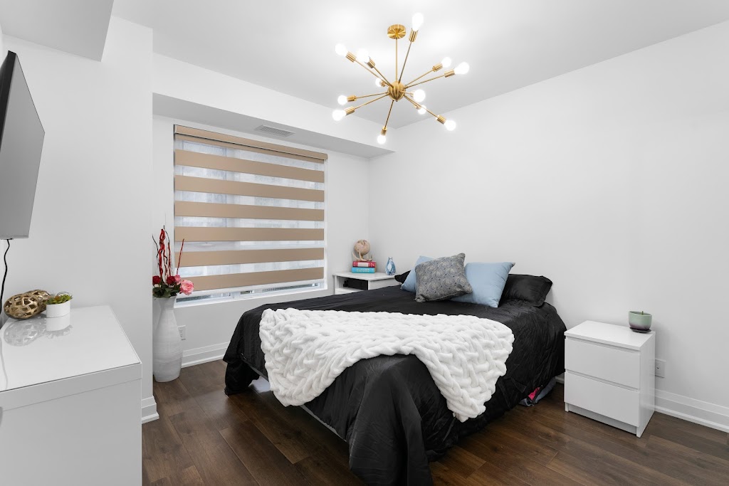 Innisfil Real Estate Agent - Carrie Noonan, RE/MAX | 2095 Thompson St, Innisfil, ON L9S 1T1, Canada | Phone: (705) 706-7890