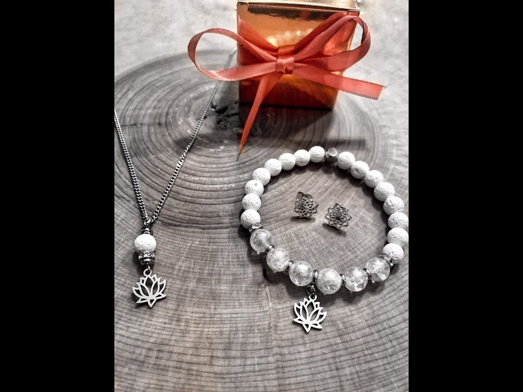 Bijoux Gemnergy | 310 Rue de la Promenade, Saint-Hippolyte, QC J8A 1C7, Canada | Phone: (514) 943-4406