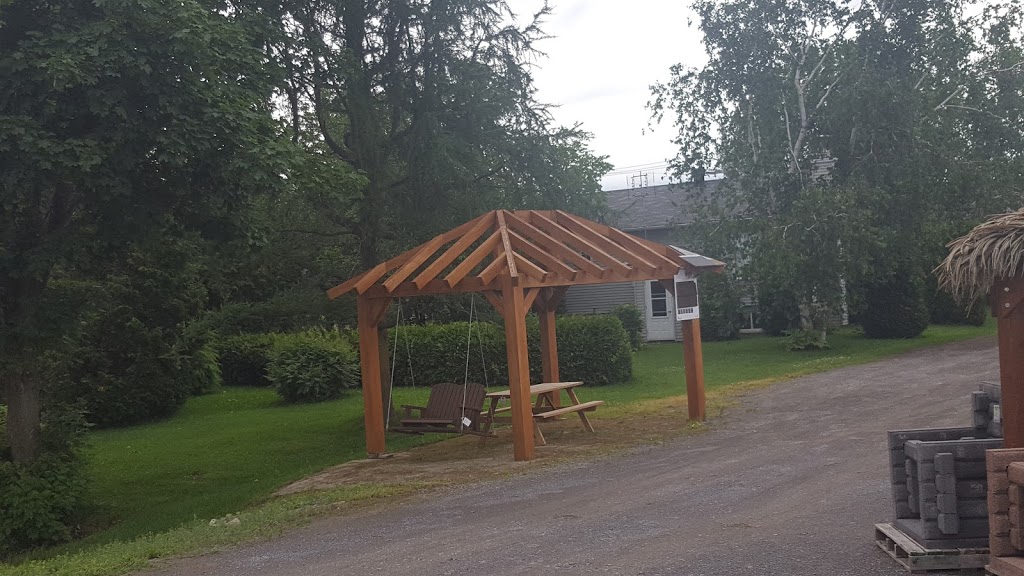 Champagne Richard meuble de patio | 471 QC-158, Saint-Thomas, QC J0K 3L0, Canada | Phone: (450) 752-5428