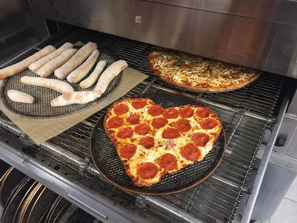 Papa Johns Pizza | 675 Bd du Curé-Labelle, Sainte-Rose, QC H7L 5R7, Canada | Phone: (450) 622-4242
