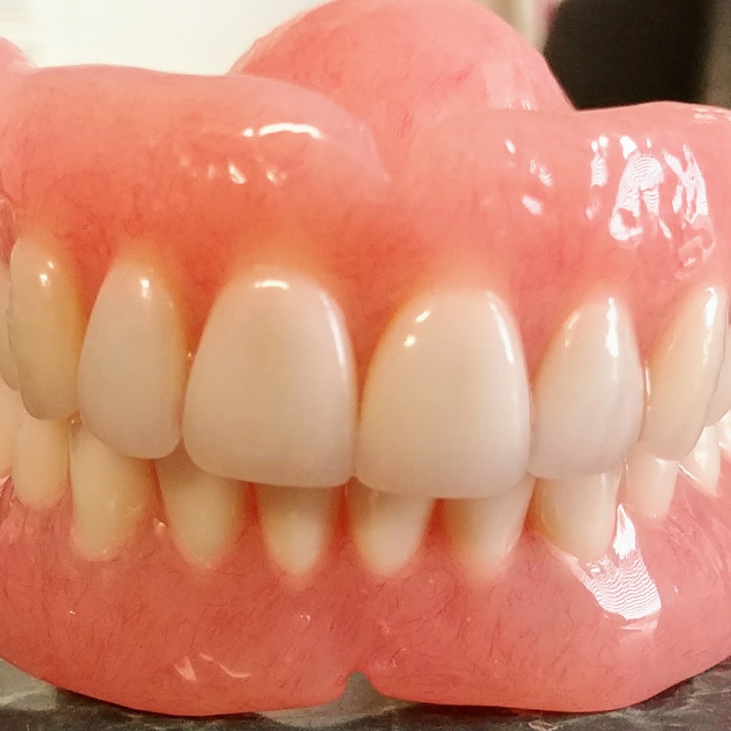 Forever Young Denture Clinic | 705 Upper James St, Hamilton, ON L9C 2Z7, Canada | Phone: (289) 922-9277