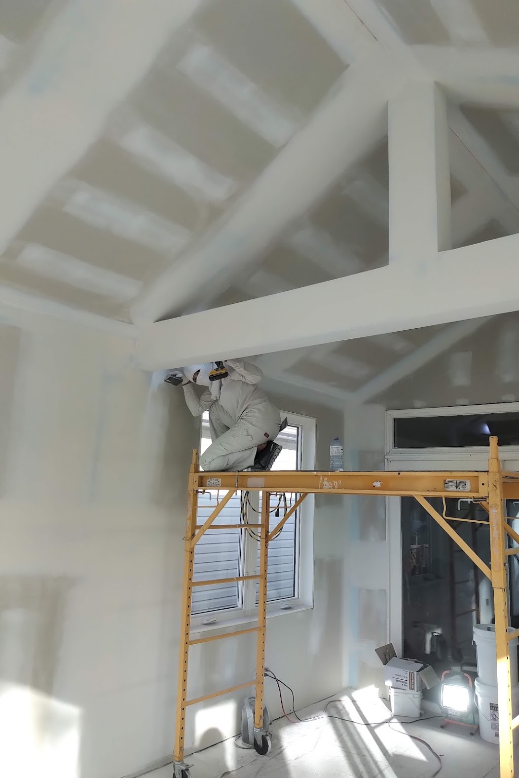 Roblin Drywall | 3561 County Rd 4, Newburgh, ON K0K 2S0, Canada | Phone: (613) 328-6263